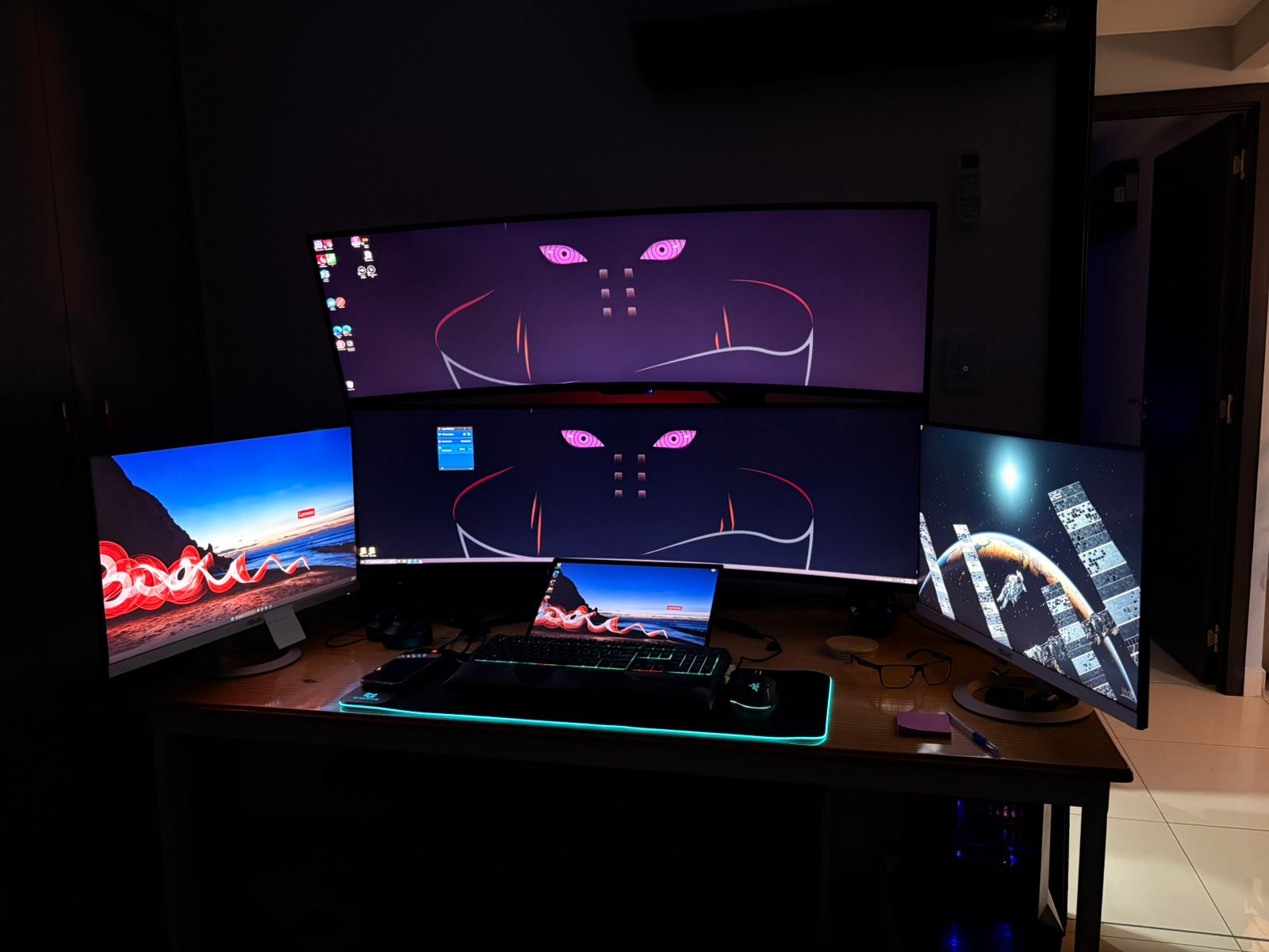 Battle station setup
